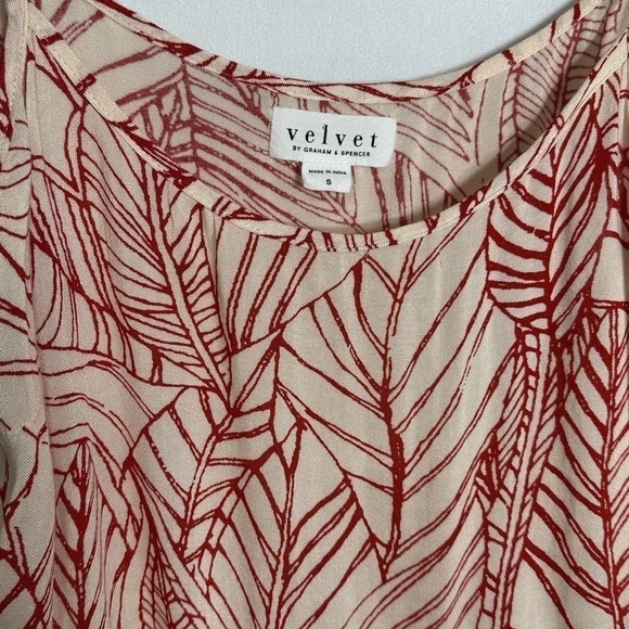 Velvet by Graham and Spencer Madelyn Sheer Printed Gauze Ruffle Tank - small - Picture 3 of 5